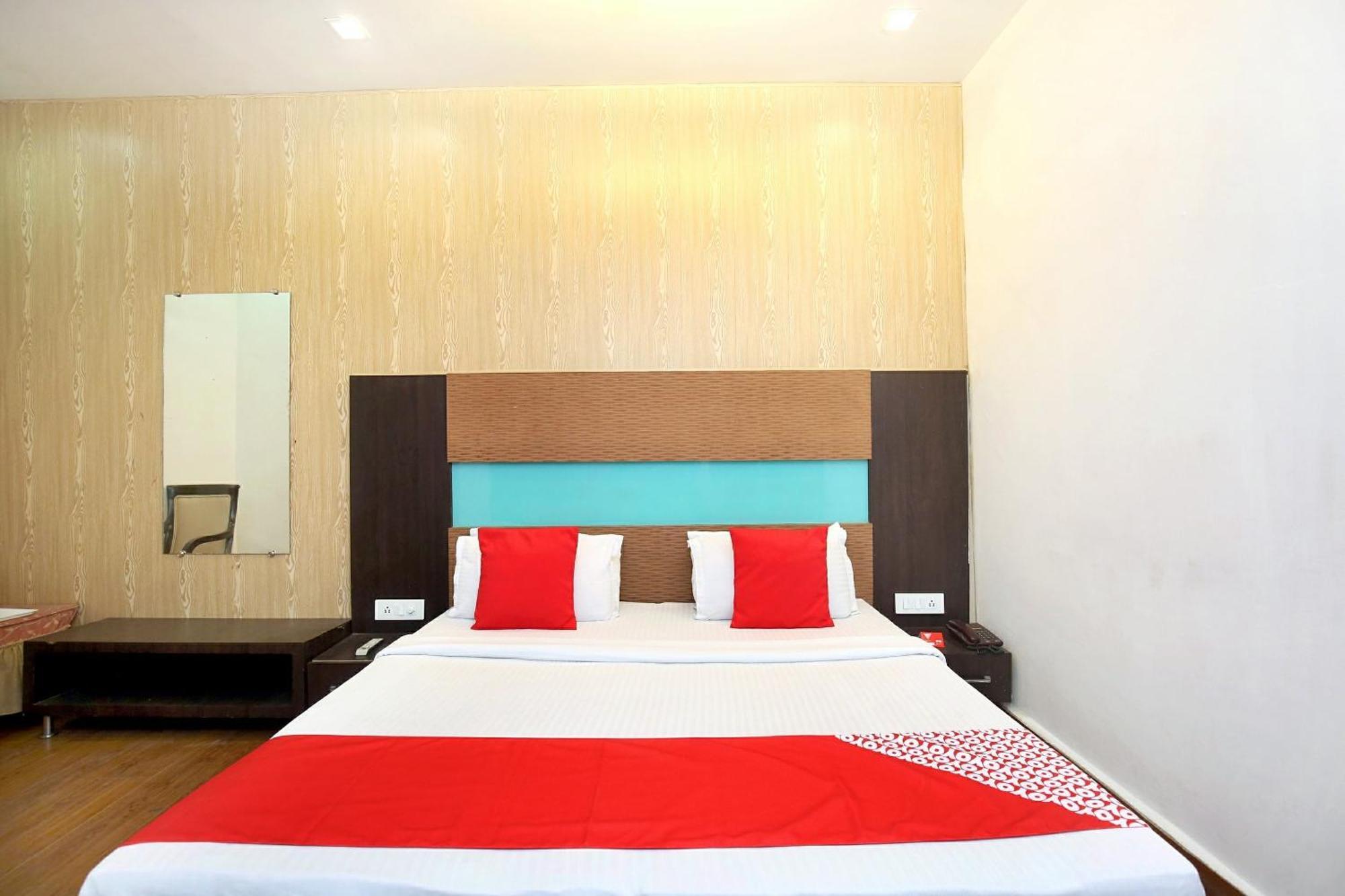Hotel O Queensland Amritsar Eksteriør bilde