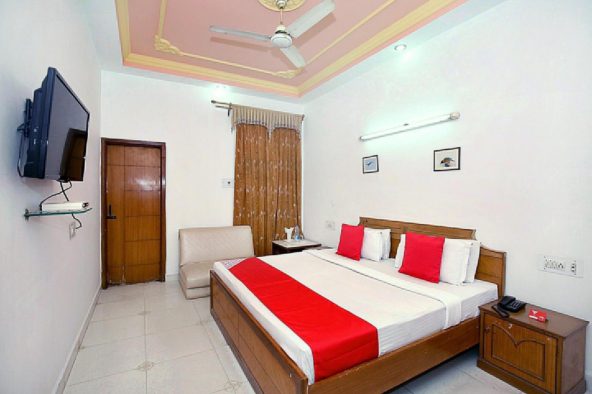 Hotel O Queensland Amritsar Eksteriør bilde