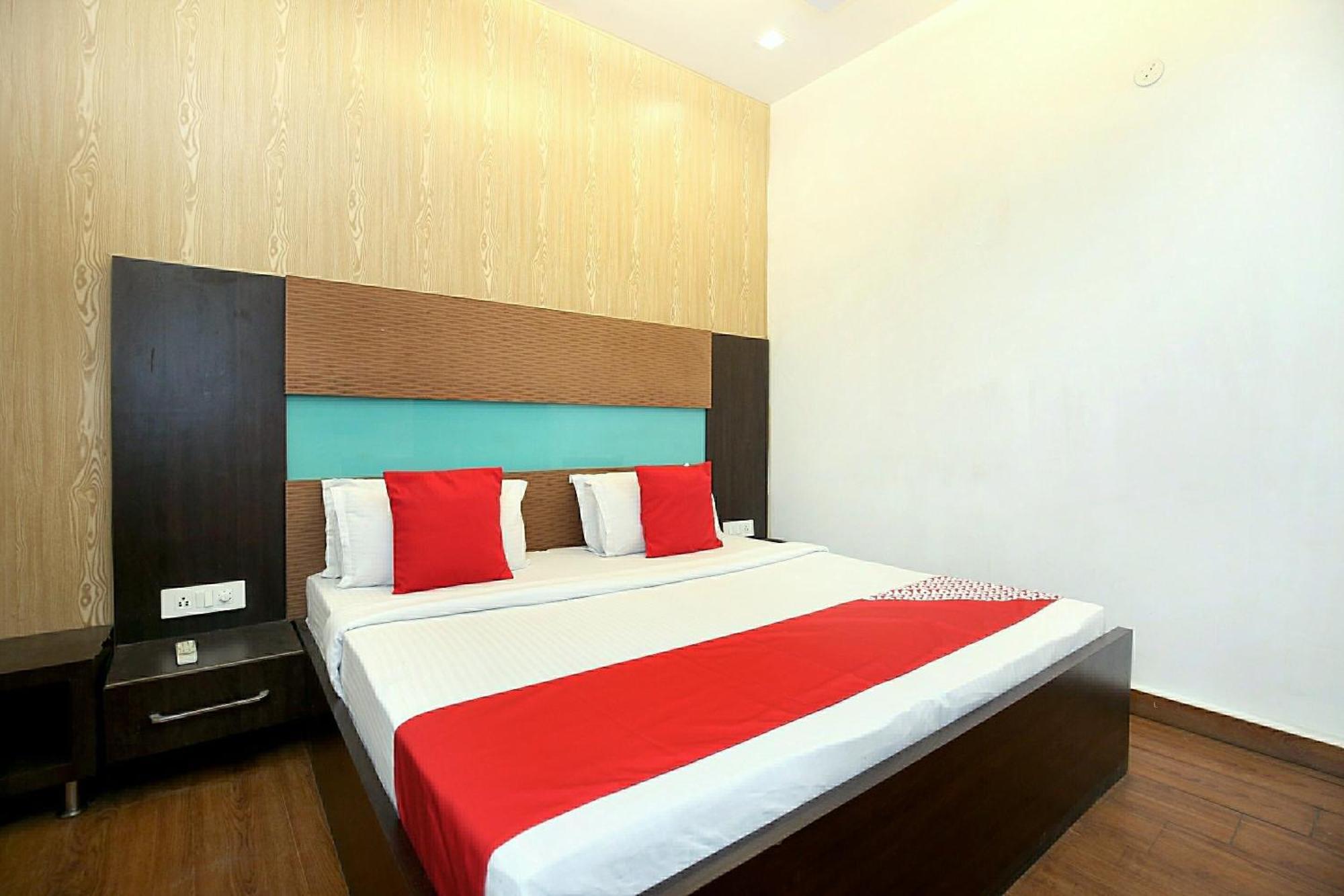 Hotel O Queensland Amritsar Eksteriør bilde