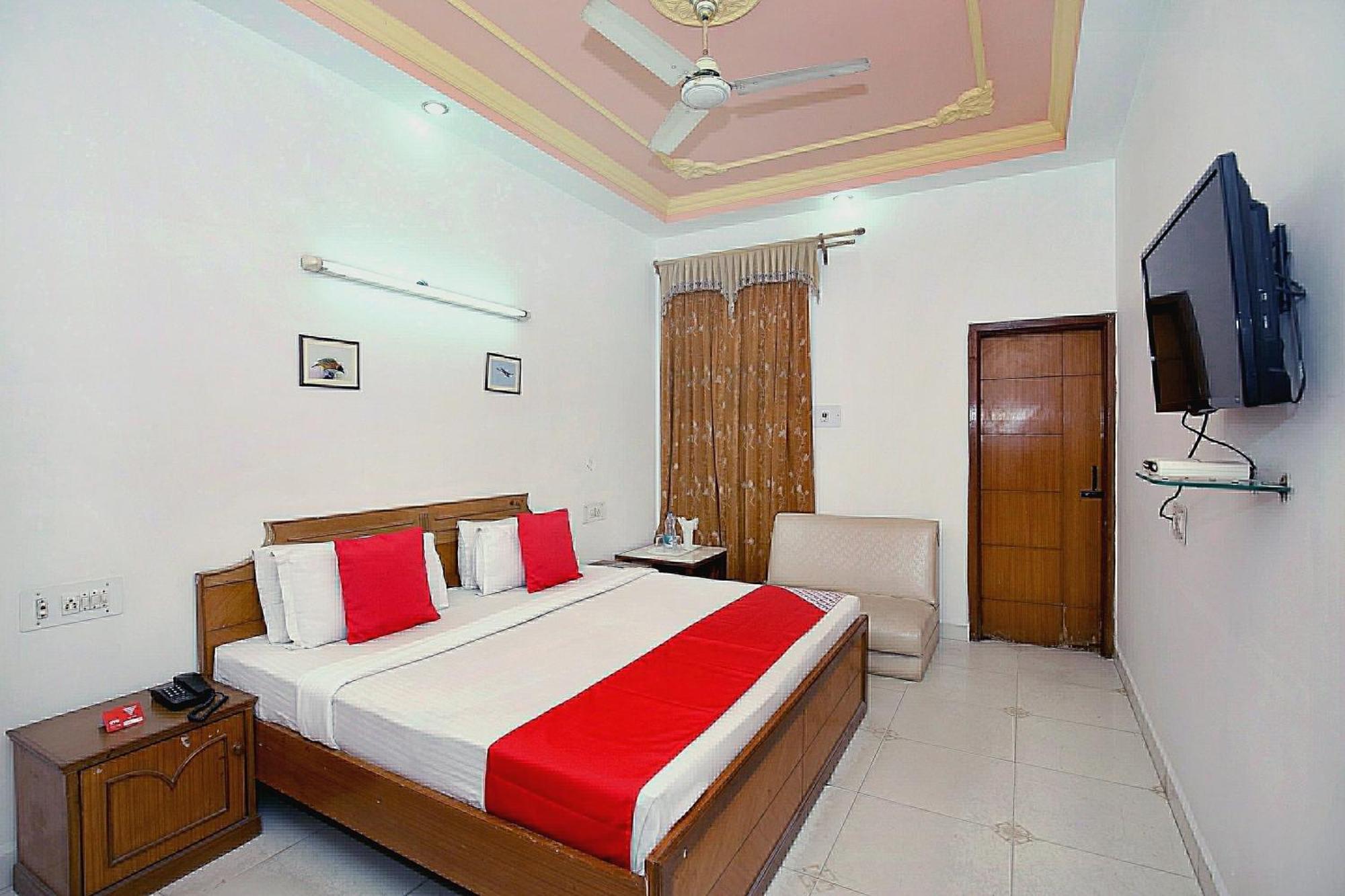 Hotel O Queensland Amritsar Eksteriør bilde